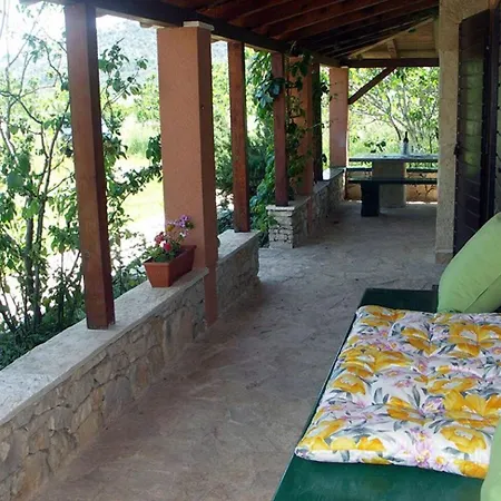 House Josko Holiday home Vinisce